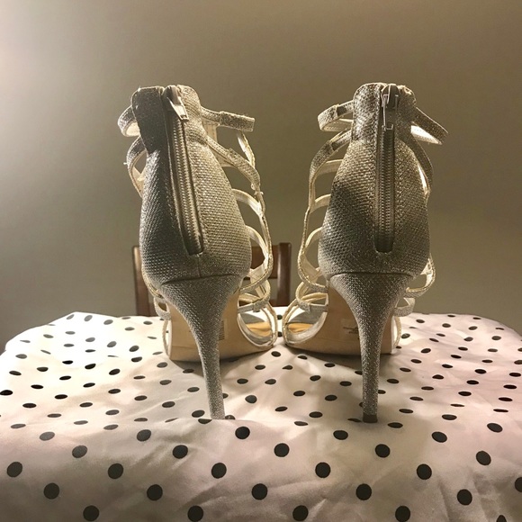 Beautiful & glamorous Desk high heels from Apt 9 - Picture 4 of 4